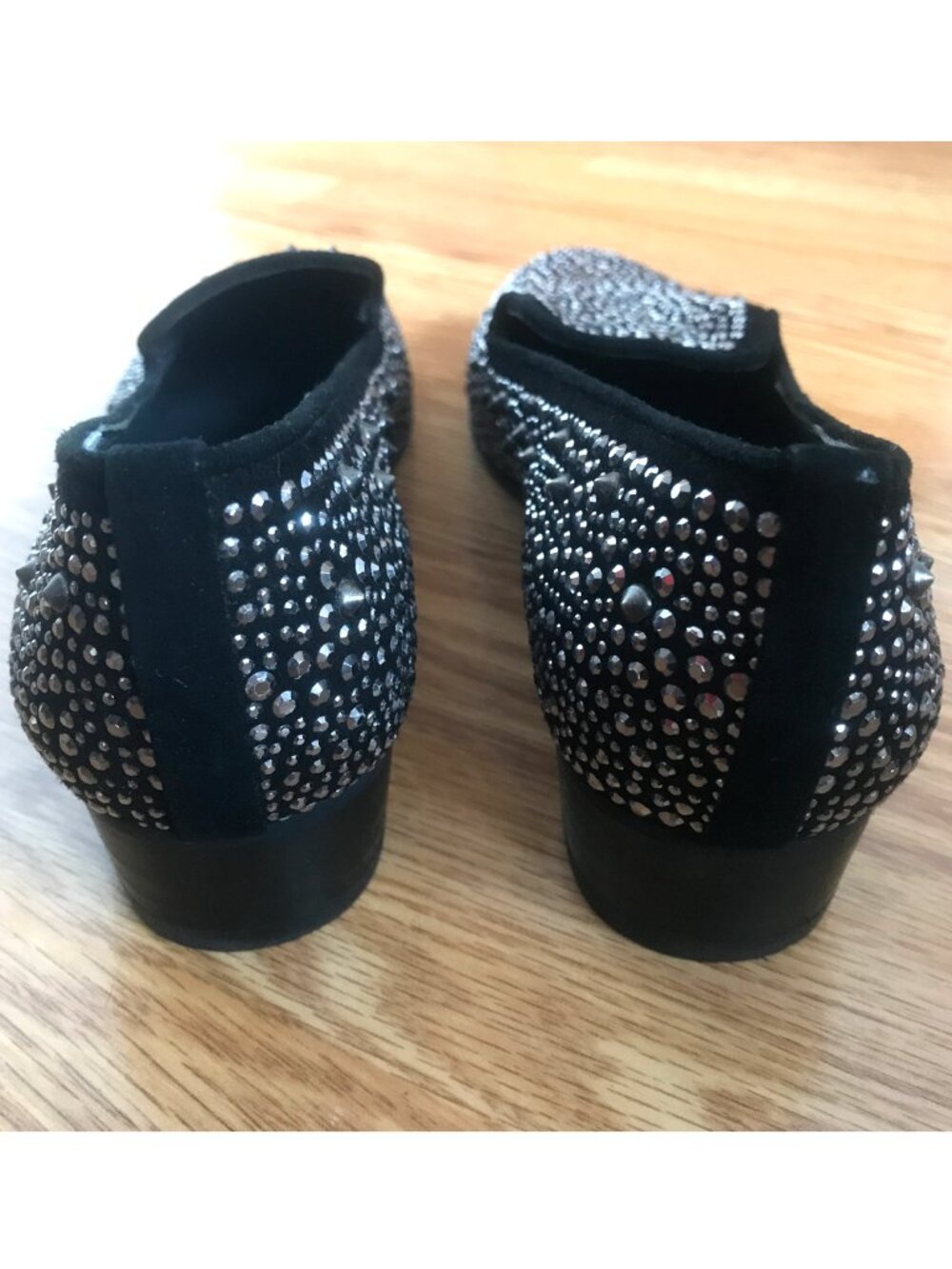 Stuart Weitzman Slipbeads Black Suede Studded Sparkly Rhinestone Loafers 8 - Picture 7 of 12